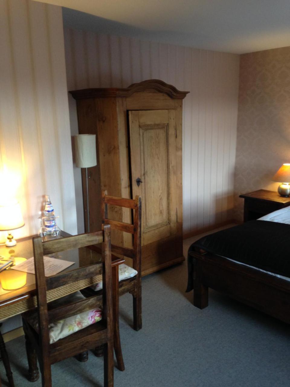 Zur Ewigen Lampe Romantisches Landhotel Nideggen Exterior foto